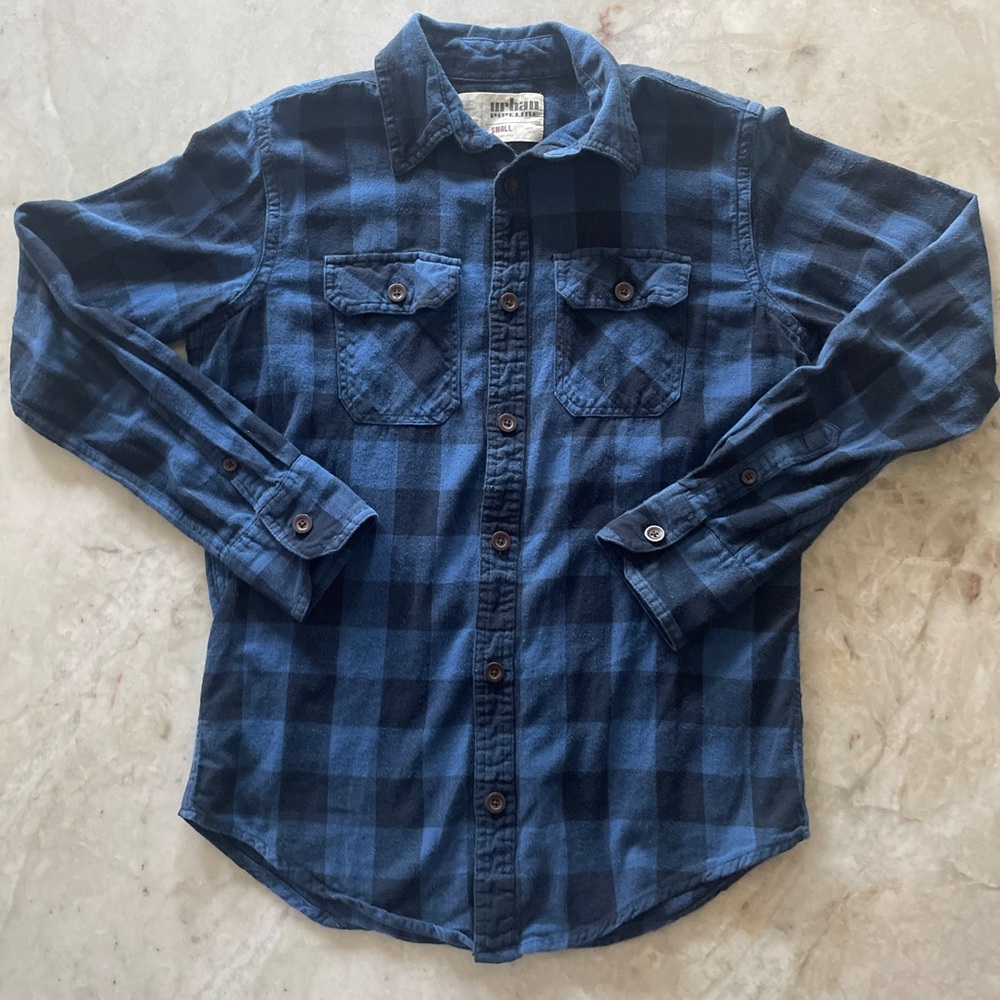 Blue and black plaid button up flannel shirt
